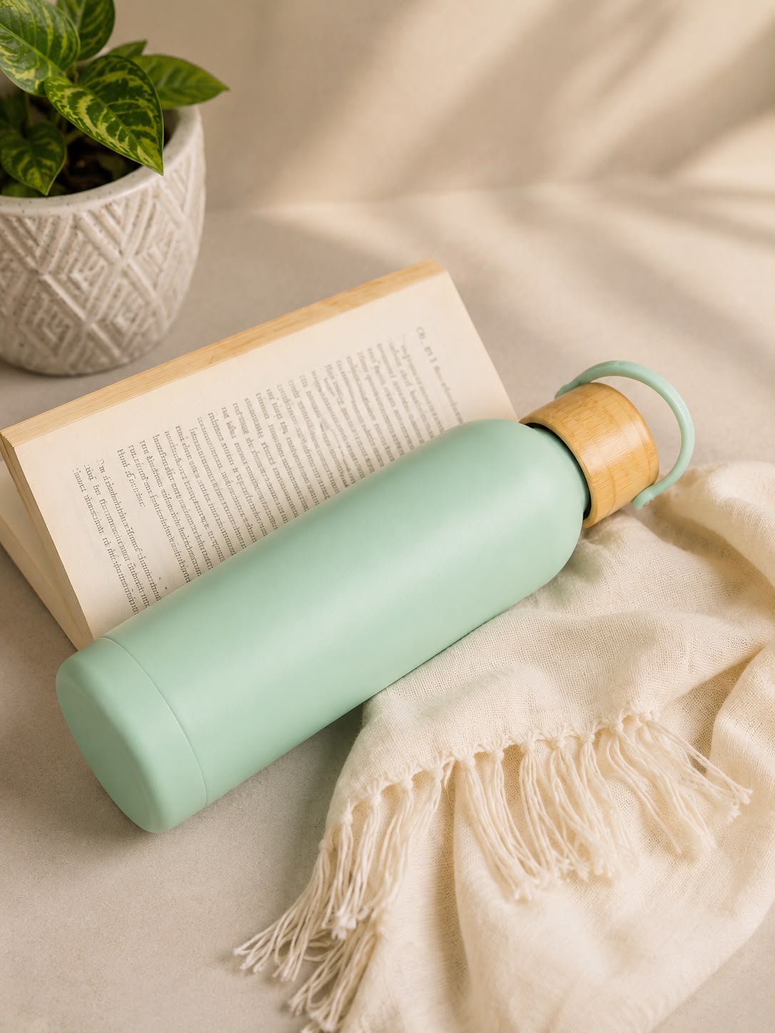 Premium Stainless Steel Water Bottle with Wooden Lid | Matte Insulated Bottle